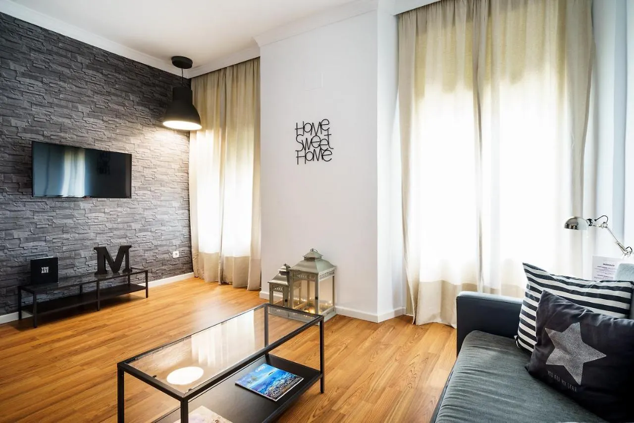 Minimal Rooms By Ele Apartments Màlaga