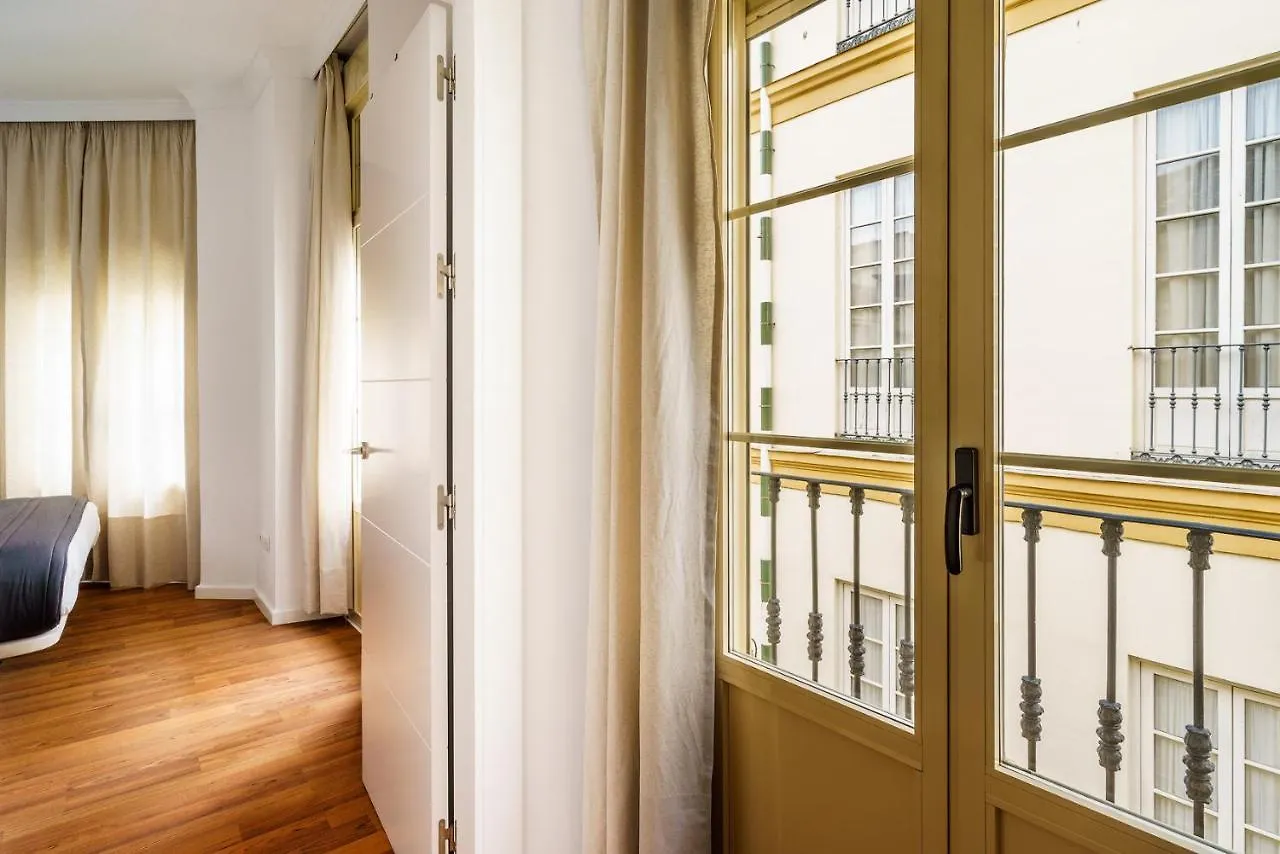 Minimal Rooms By Ele Apartments Màlaga